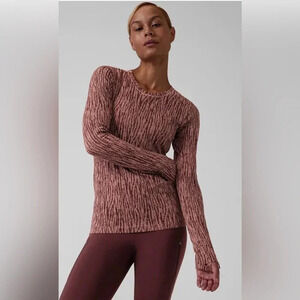 Athleta Flurry Elemental Top Long Sleeve Sz Medium Color:Snowscape Palermo Pink